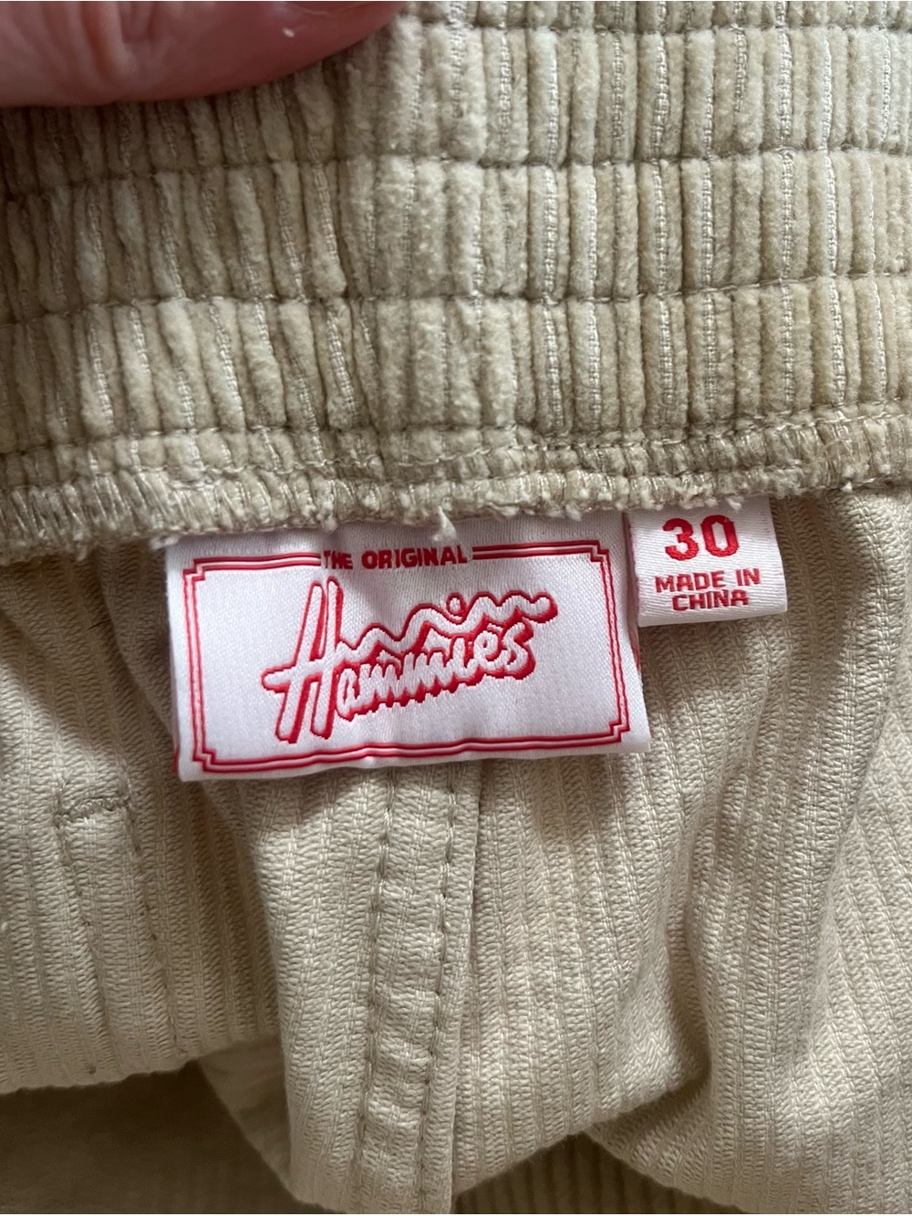 Hammies sand-colored corduroy shorts featuring a distinct retro 1970s.  Size 30” - Picture 6 of 6